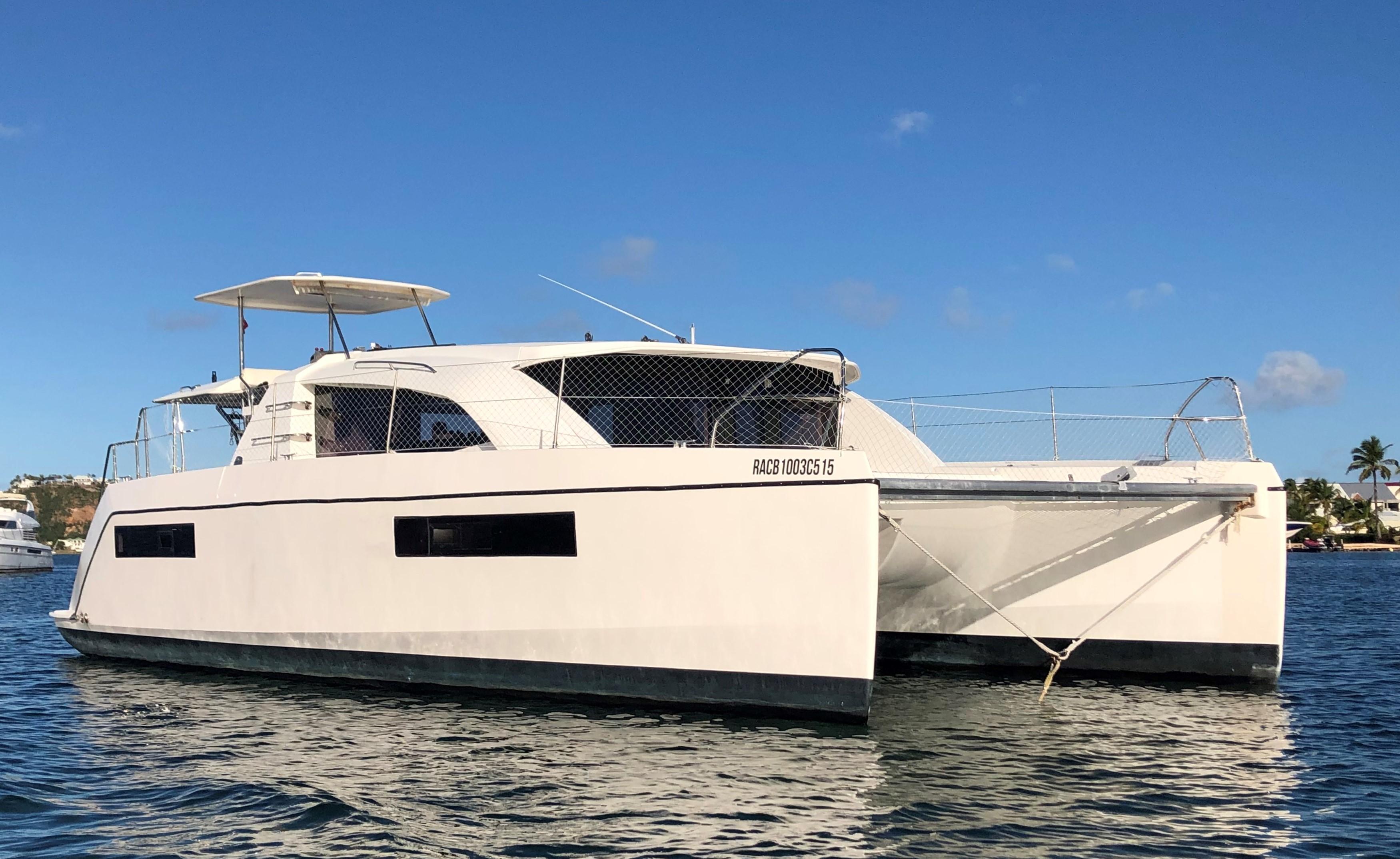 leopard catamaran saint raphael