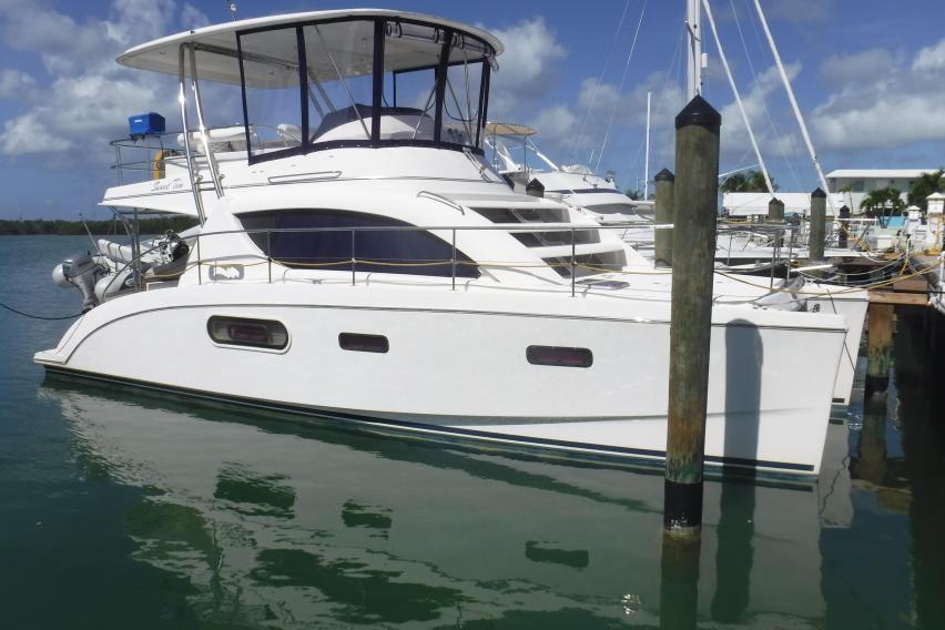 Power Catamarans For Sale Leopard Catamarans Brokerage