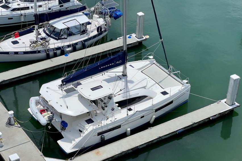 40 ft leopard catamaran